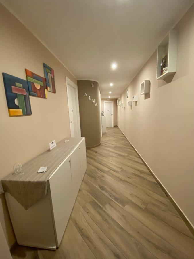 Alma B&B Home Cosenza Ngoại thất bức ảnh