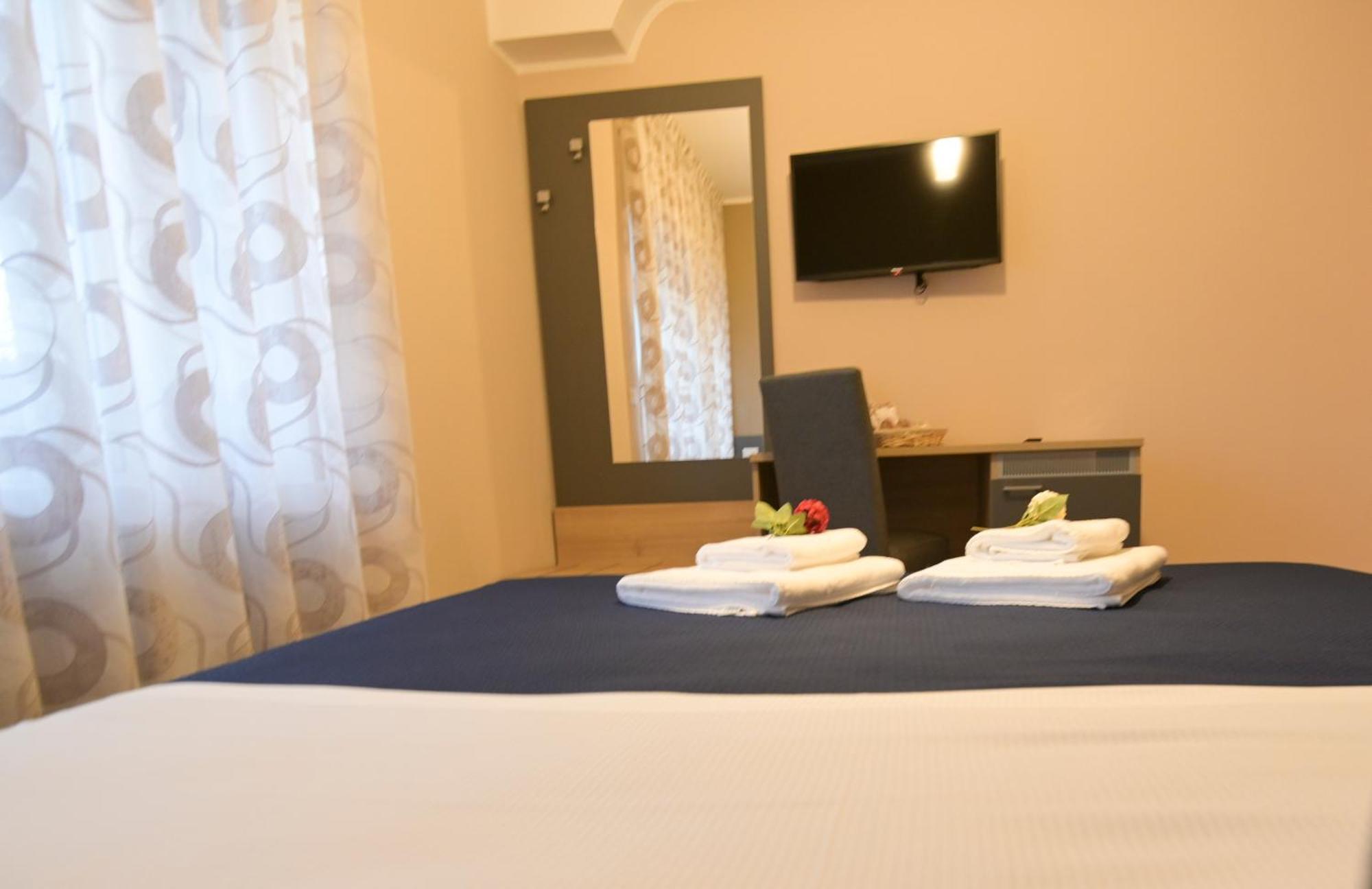 Alma B&B Home Cosenza Ngoại thất bức ảnh